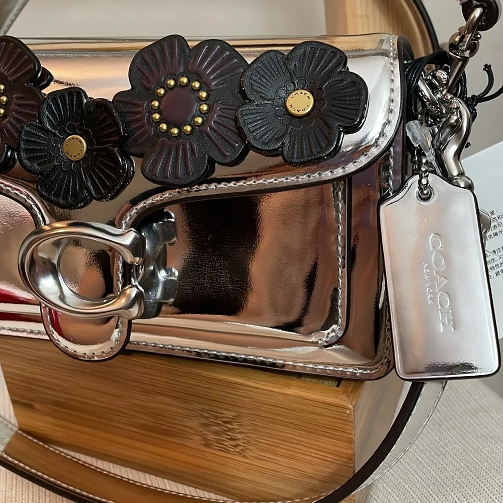 Coach Tabby 20 in Mirror Silver with Five Black Tea Roses NWT - Picture 4 of 17